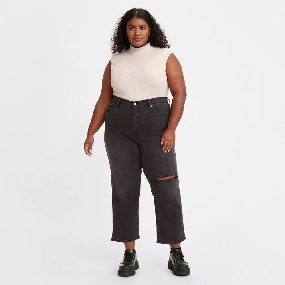 Levi’s Wedgie Straight Fit Jeans Plus Size 18W in Cut and Dry Black Distressed